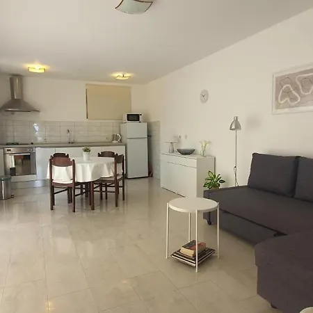 Brgacelj Apartment Kali